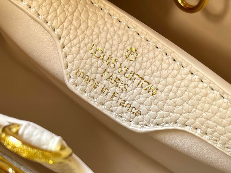 Capucines BB Crème Nacre Bag - Image 11