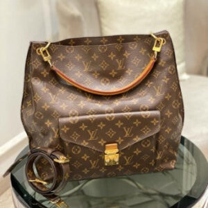 Louis Vuitton Monogram Metis Bag
