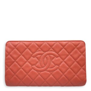 Quilted Timeless CC Pink Clutch in Caviar Leather, Silver hardware