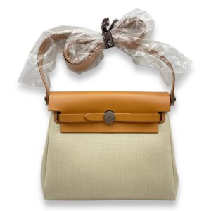 Herbag 20 Beton/Naturel/Sable in Vache Hunter/Toile, Palladium hardware