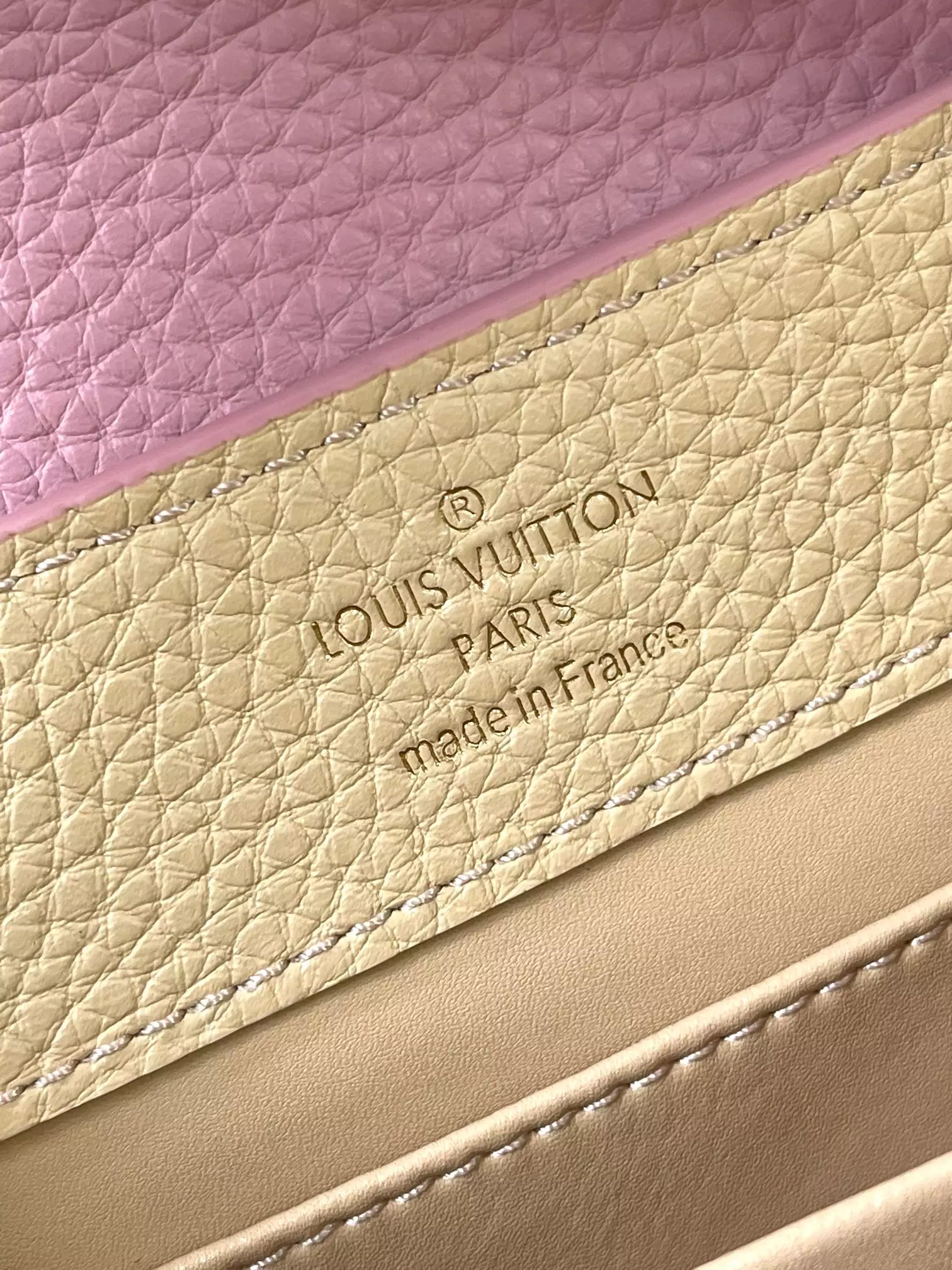 LV Capucines Mini Capushell in Light Pink - Repbags.is - Image 11