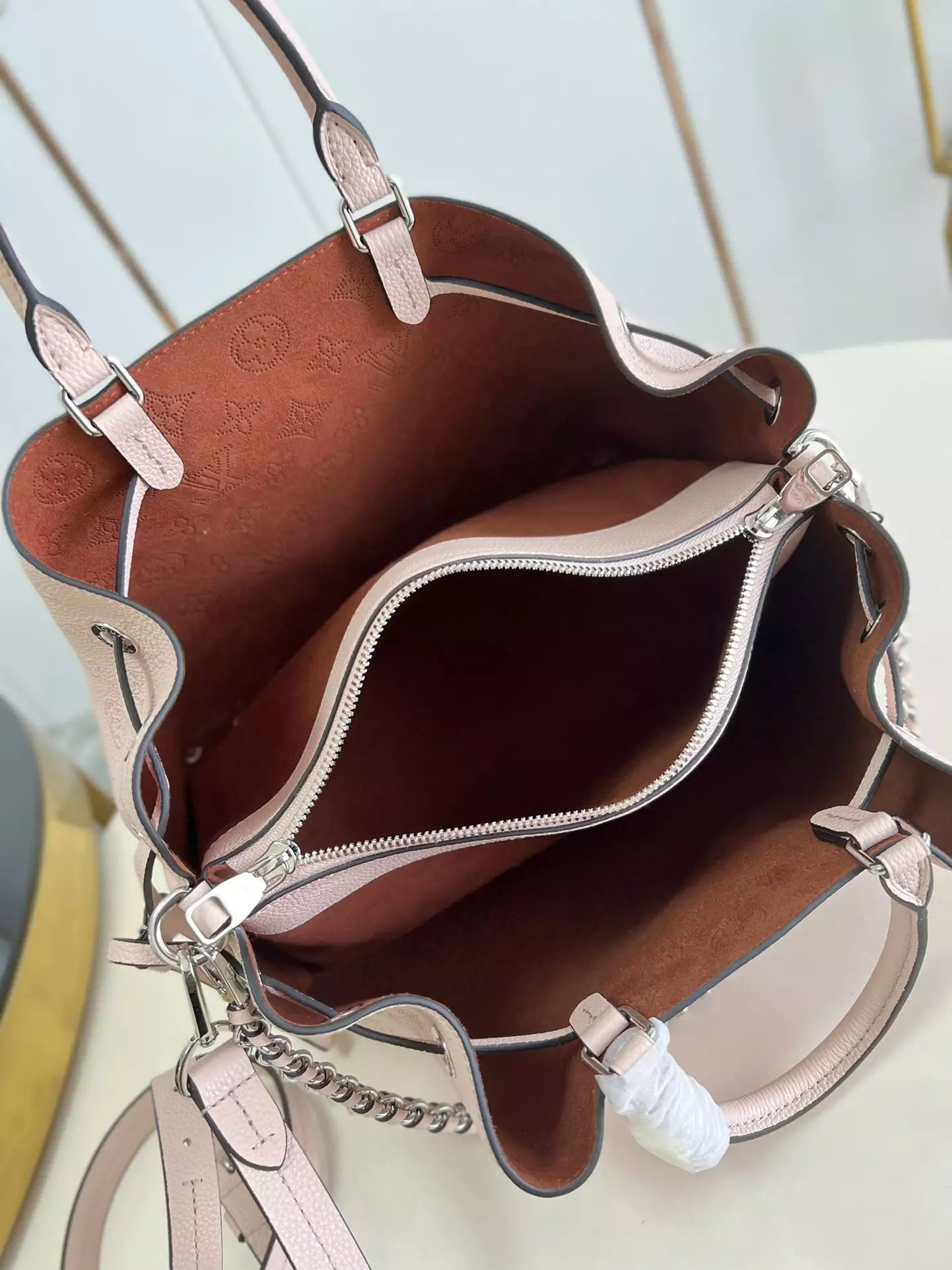 Bella Tote Pink Beige Mahina Calfskin - Repbags.ru - Image 7