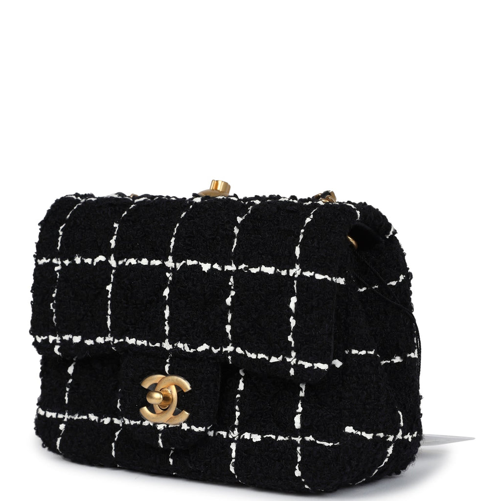 Chanel Mini Pearl Crush Square Flap Bag White and Black Tweed Antique Gold Hardware - Image 6