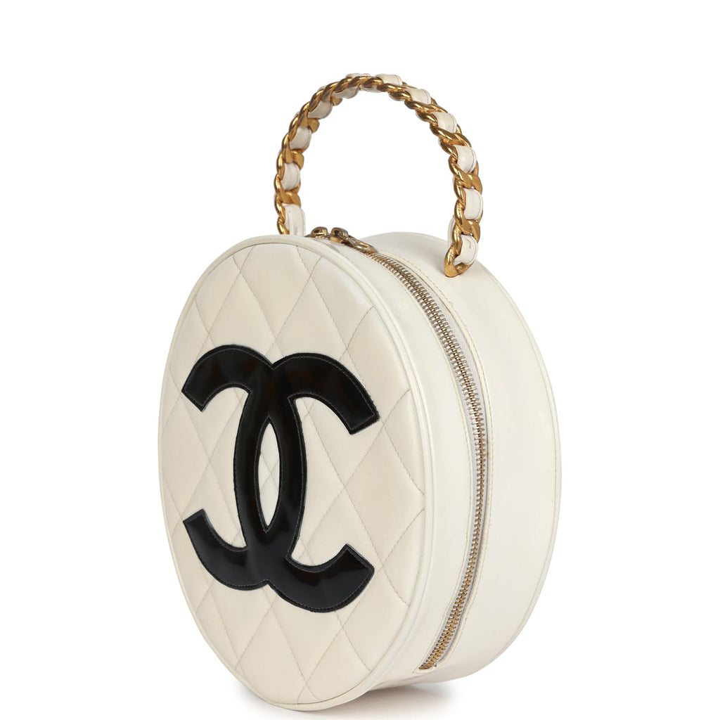 Vintage Chanel Round Vanity Bag White and Black Patent Leather Antique Gold Hardware - Image 6