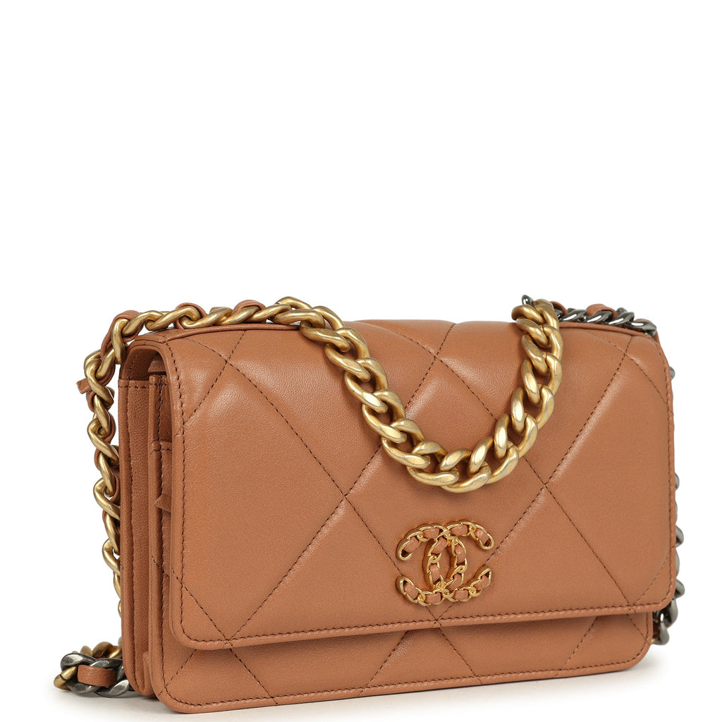 Chanel 19 Wallet On Chain WOC Brown Shiny Lambskin Mixed Metal Hardware - Image 3