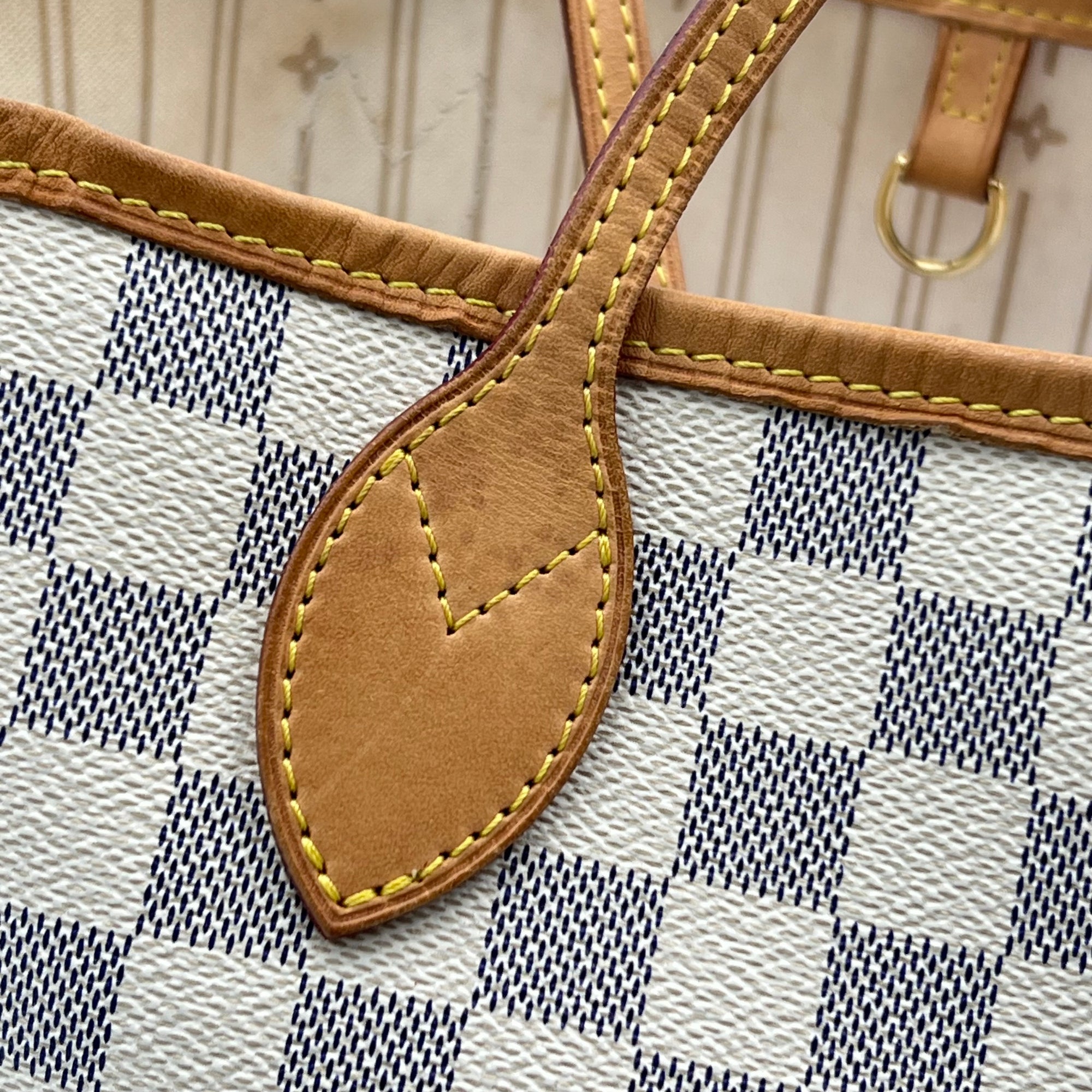 Neverfull Tote Bag MM Azur in Coated Canvas, Gold hardware - Image 10