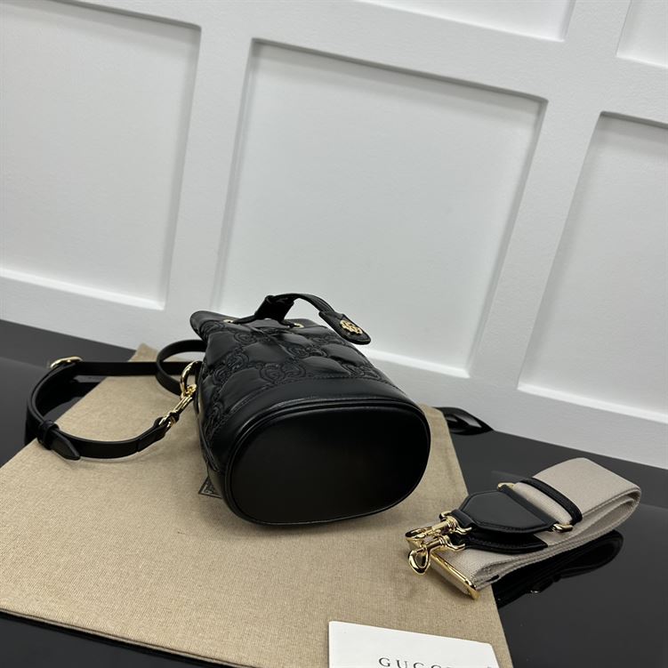 GG Matelassé bucket bag Black GG leather - Image 7