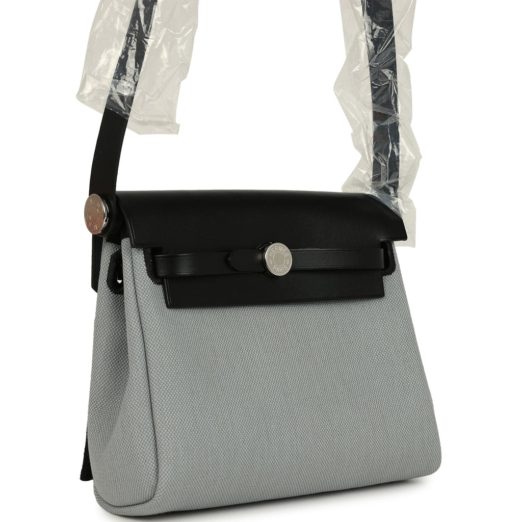 Hermes Herbag Zip 20 Mini Gris Pantin Toile Militaire Canvas and Black Vache Hunter Palladium Hardware - Image 3