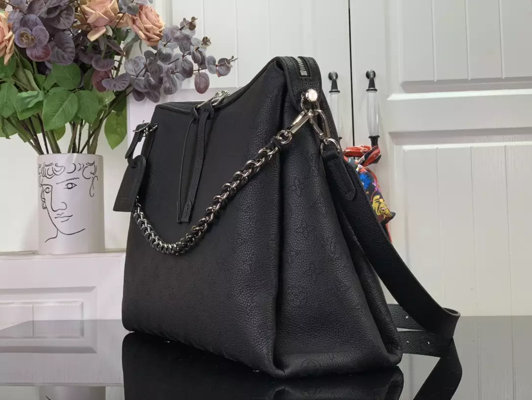 Hand It All MM Black Mahina Calfskin - Repbags.ru - Image 4