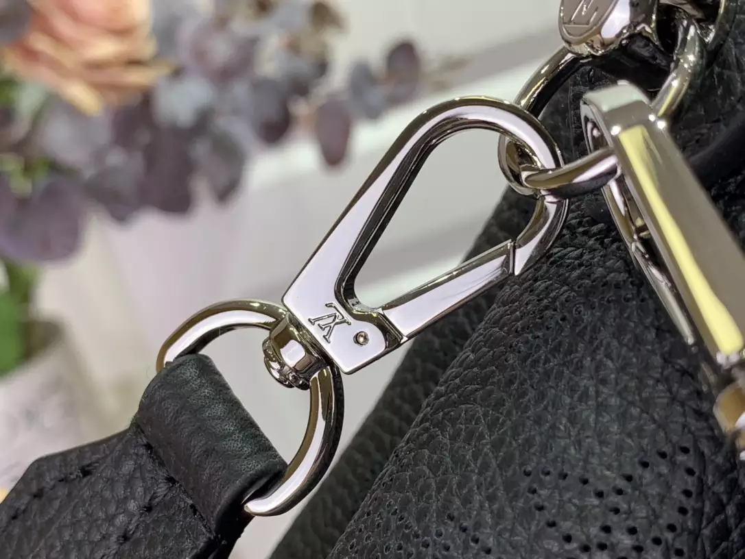 Hand It All MM Black Mahina Calfskin - Repbags.ru - Image 9