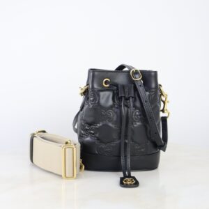 Gucci Black GG Matelasse Bucket Crossbody Bag