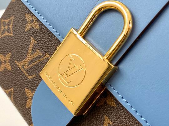 Louis Vuitton Locky BB Rose Poudré - Image 8