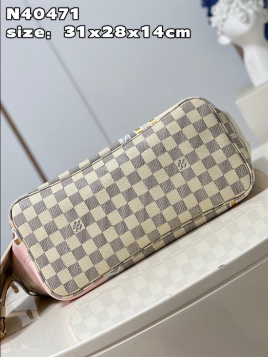 Louis Vuitton Neverfull MM Damier Azur Tote Bag - Image 9