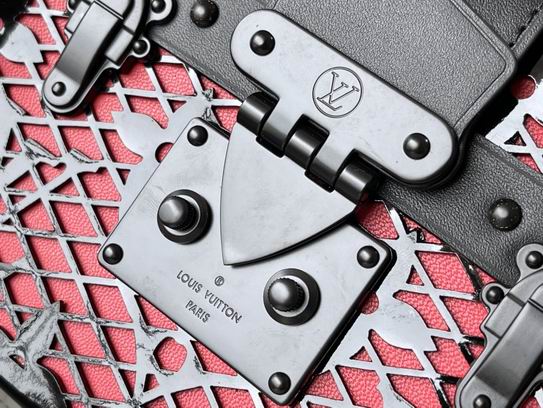 Louis Vuitton Petite Malle Black Red - Image 10