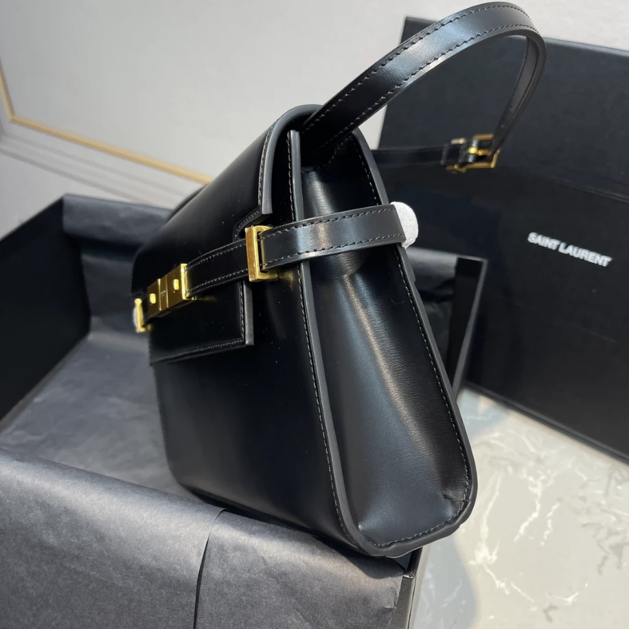 Manhattan Small Shoulder Bag in Box Saint Laurent - Image 7