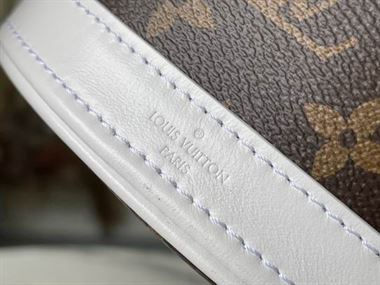 Nano Bucket White Monogram coated canvas - LB050 - Image 9