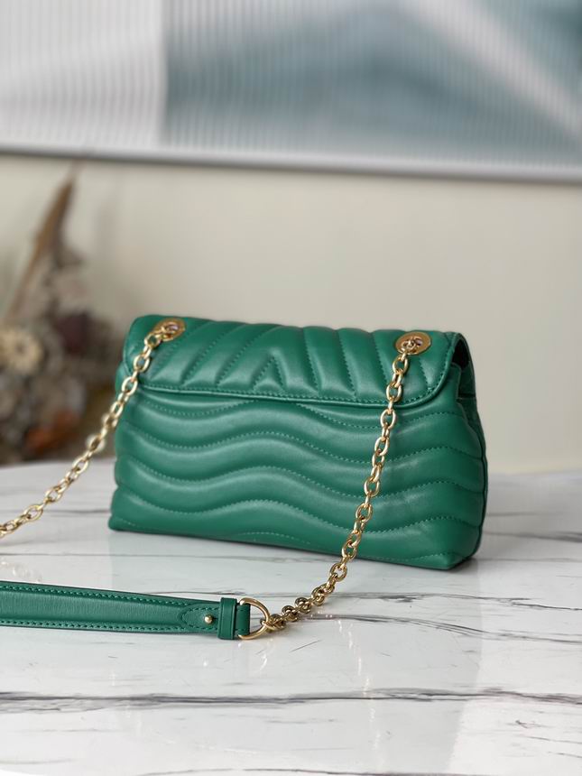 New Wave Chain Bag Emerald Green - Image 4