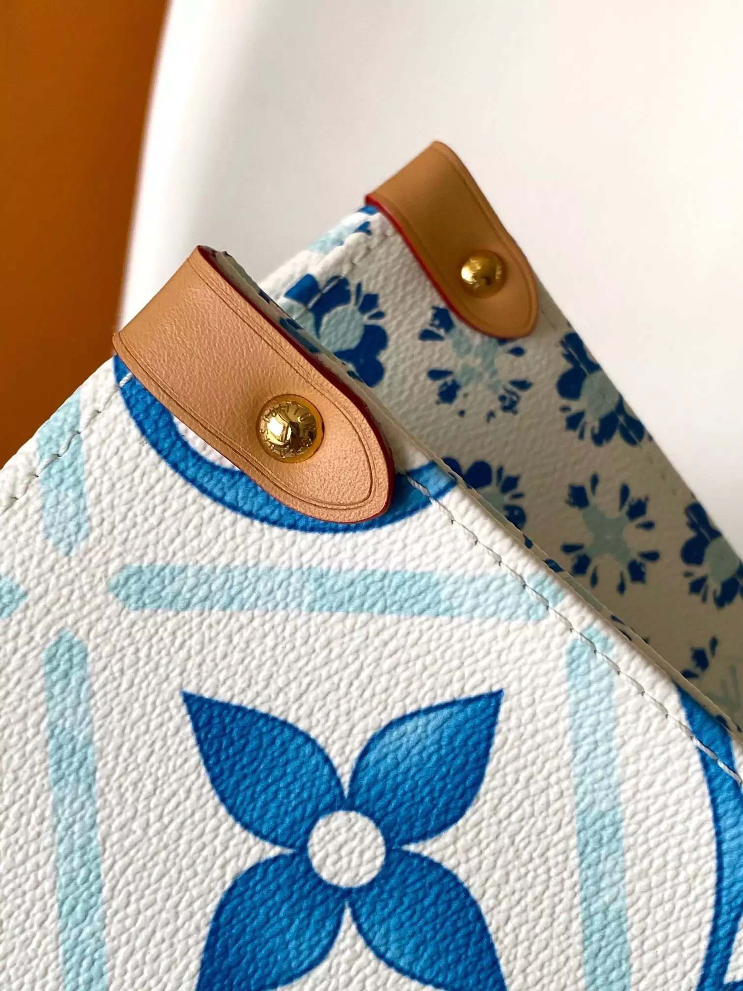 OnTheGo MM Lagoon Blue Monogram Tiles Canvas - Repbags.ru - Image 4