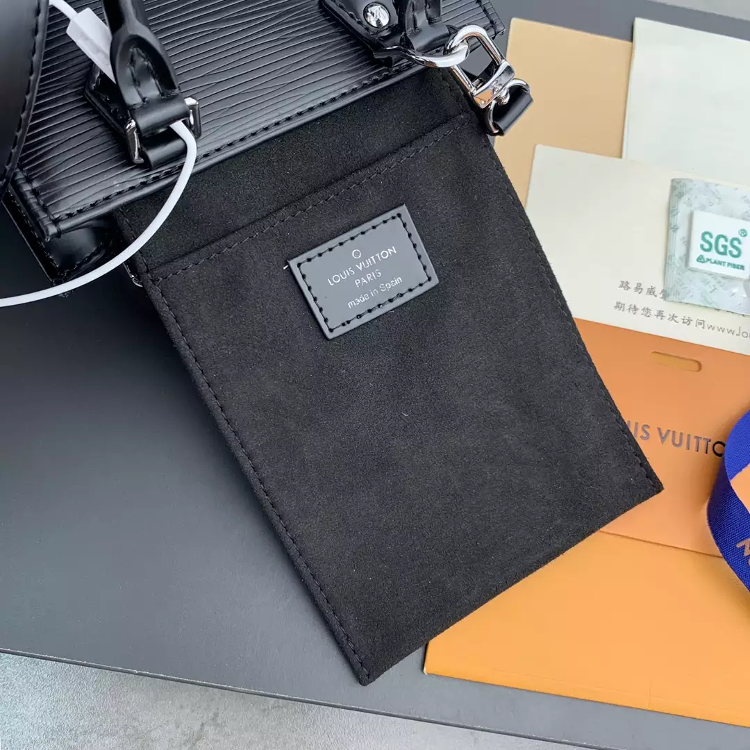 Petit Sac Plat Bag Black Epi Cowhide Leather - Repbags.ru - Image 11