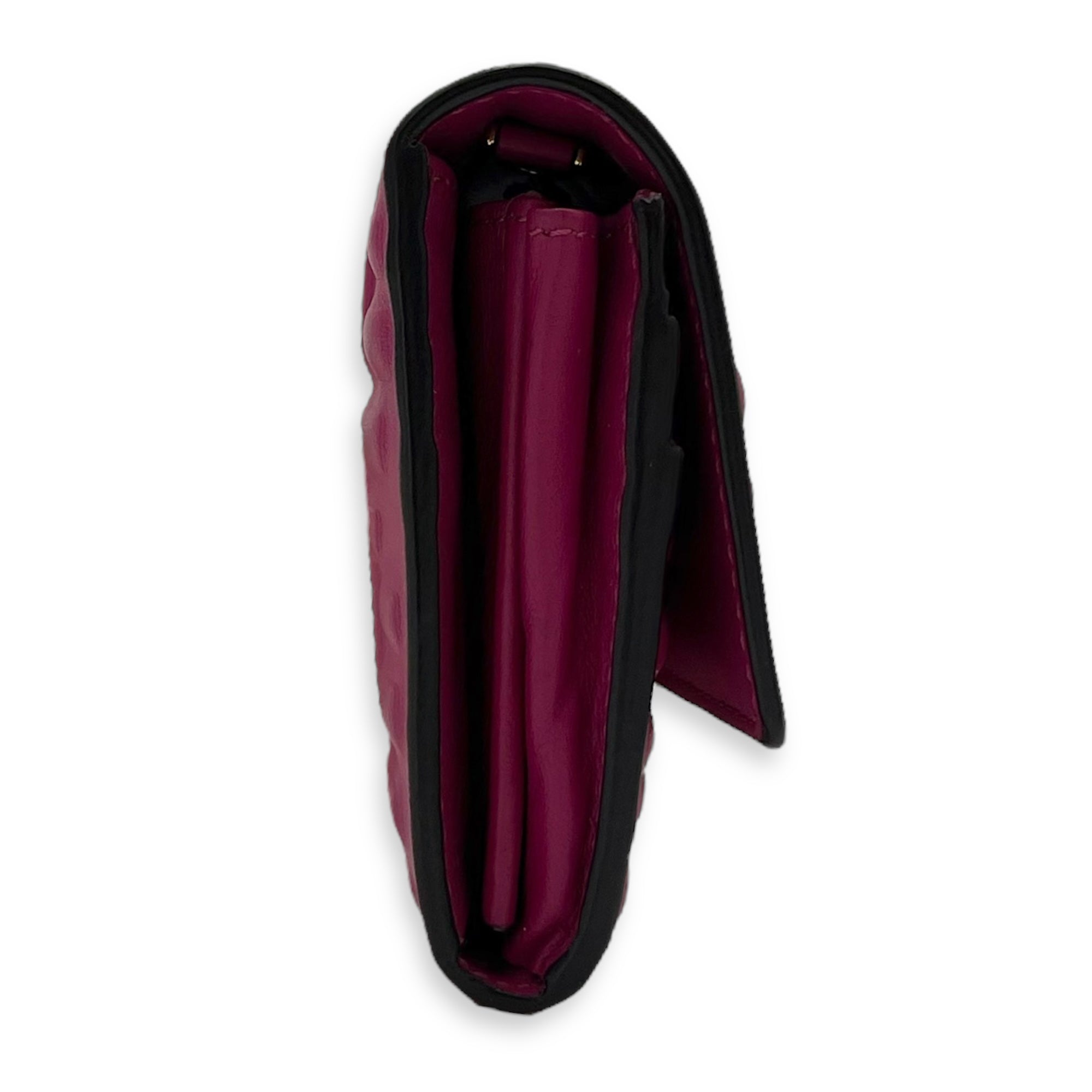 Baguette Wallet On Chain Pink in Calfskin, Gold hardware - Image 5