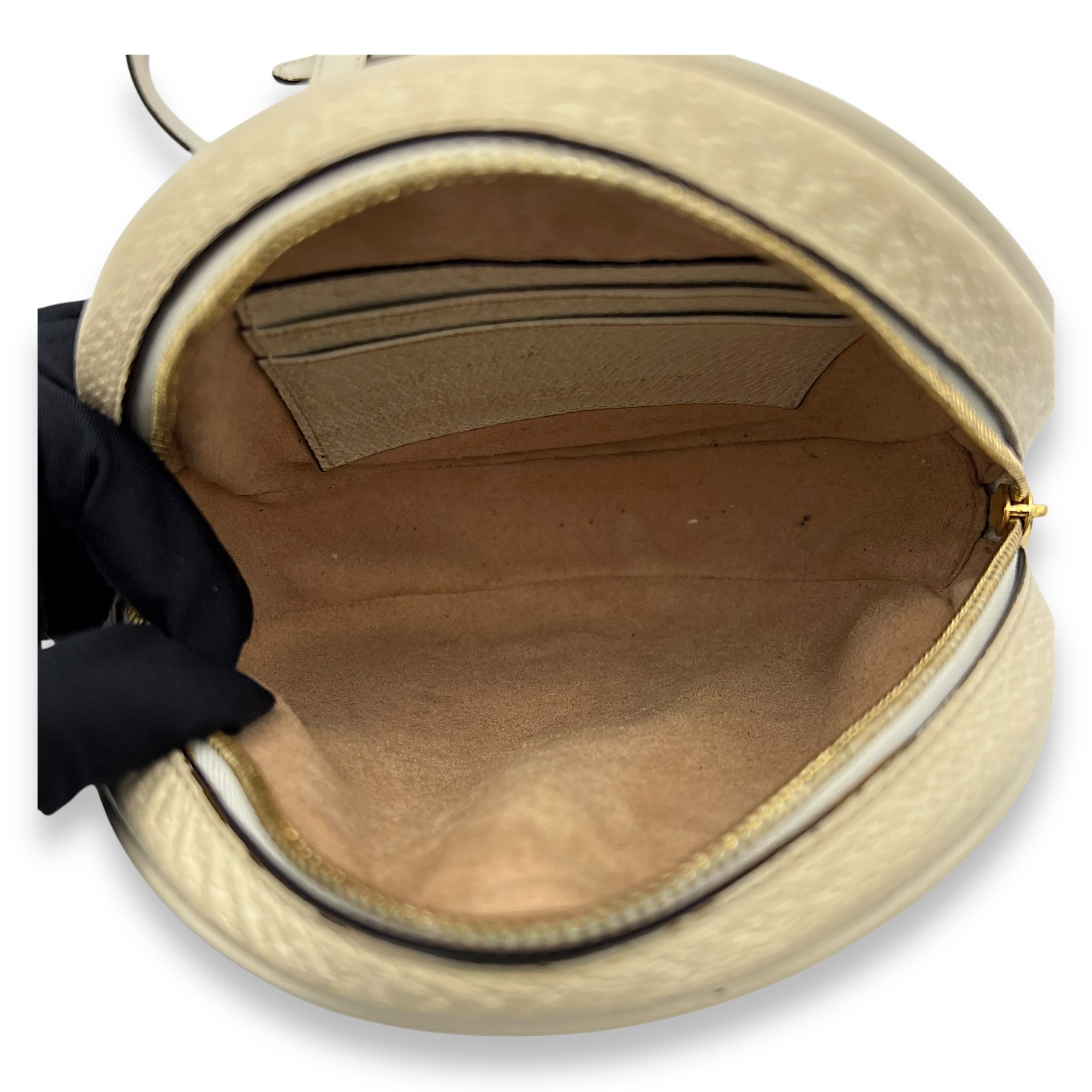 Ophidia Round Crossbody Bag White in Calfskin, Gold hardware - Image 7