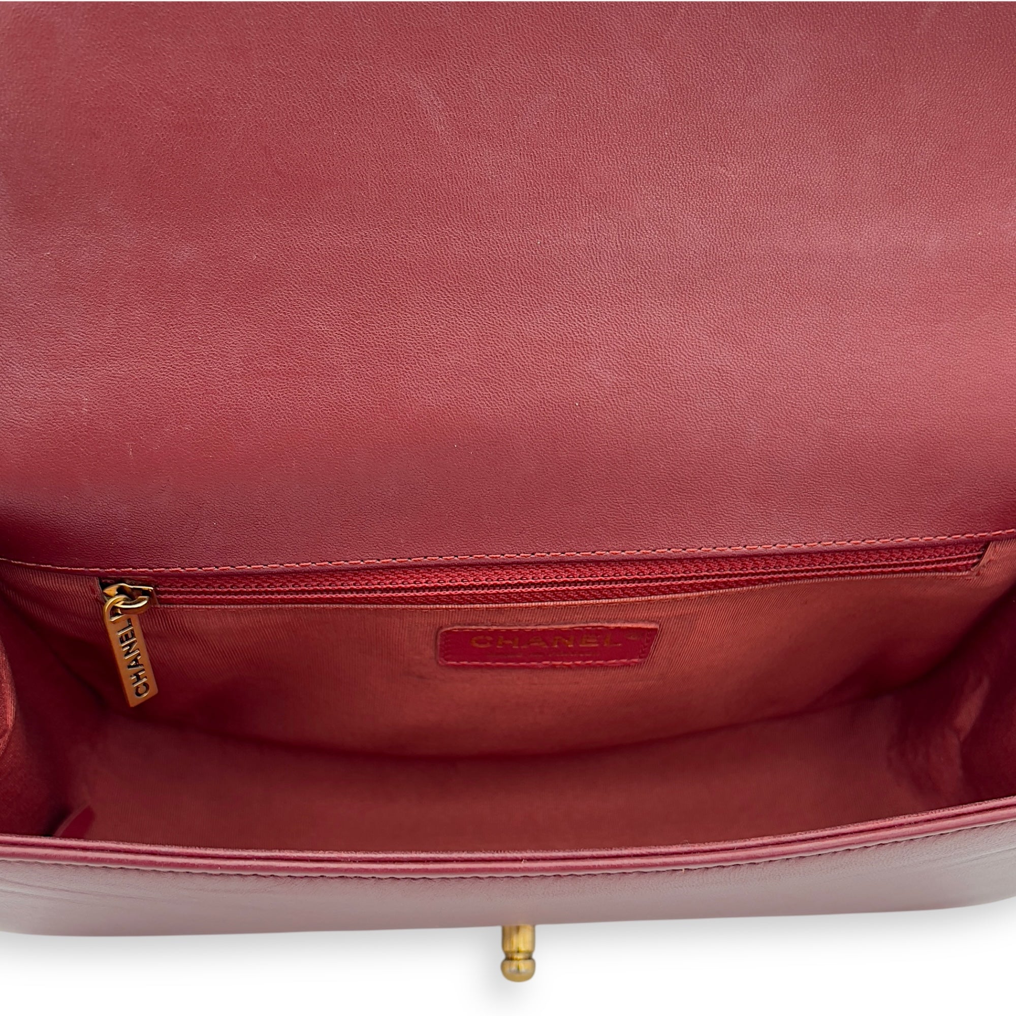 Boy Shoulder Bag Medium Red in Calfskin, Gold hardware - Image 7