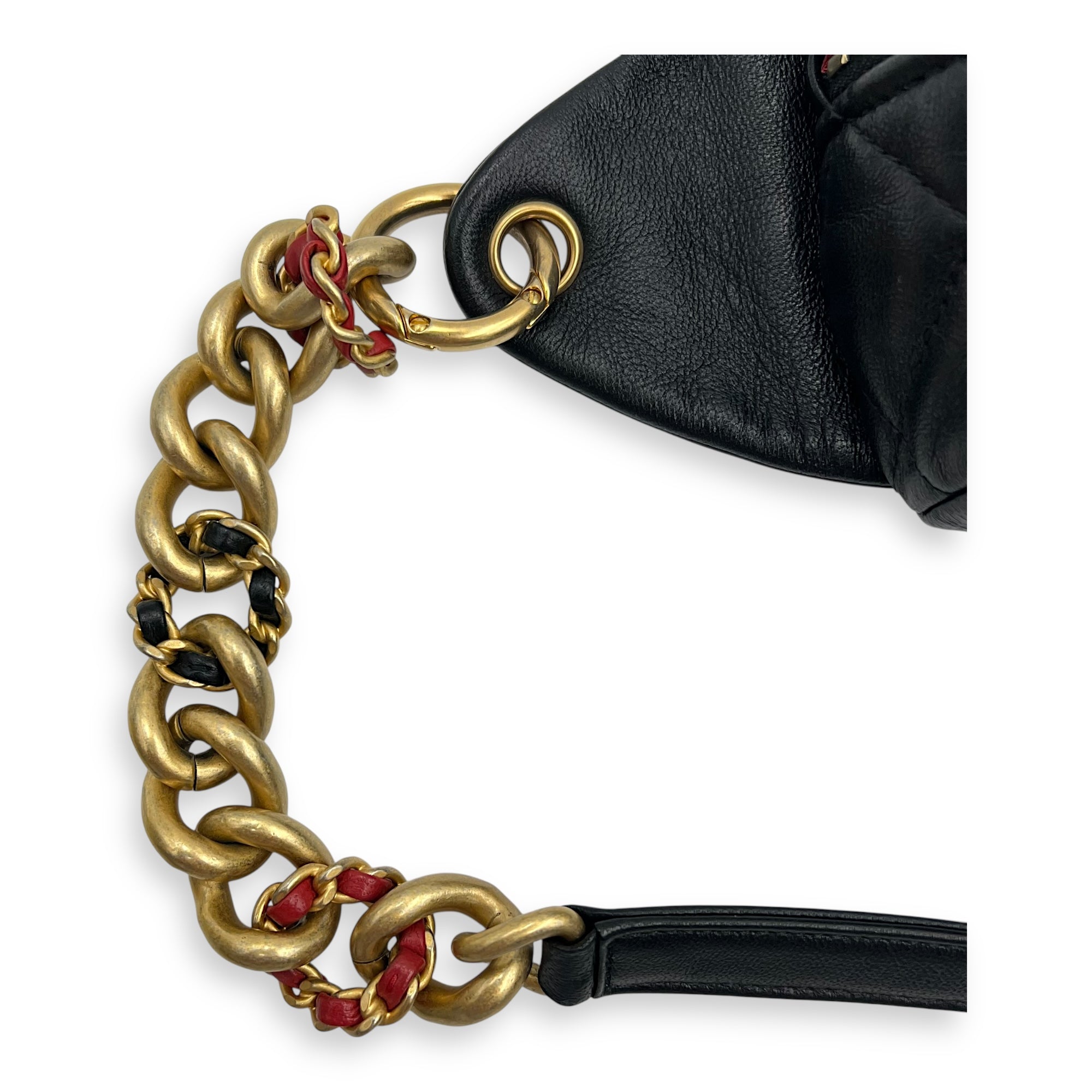 CC Quilted Belt Bag Black in Calfskin, Gold hardware - Image 8