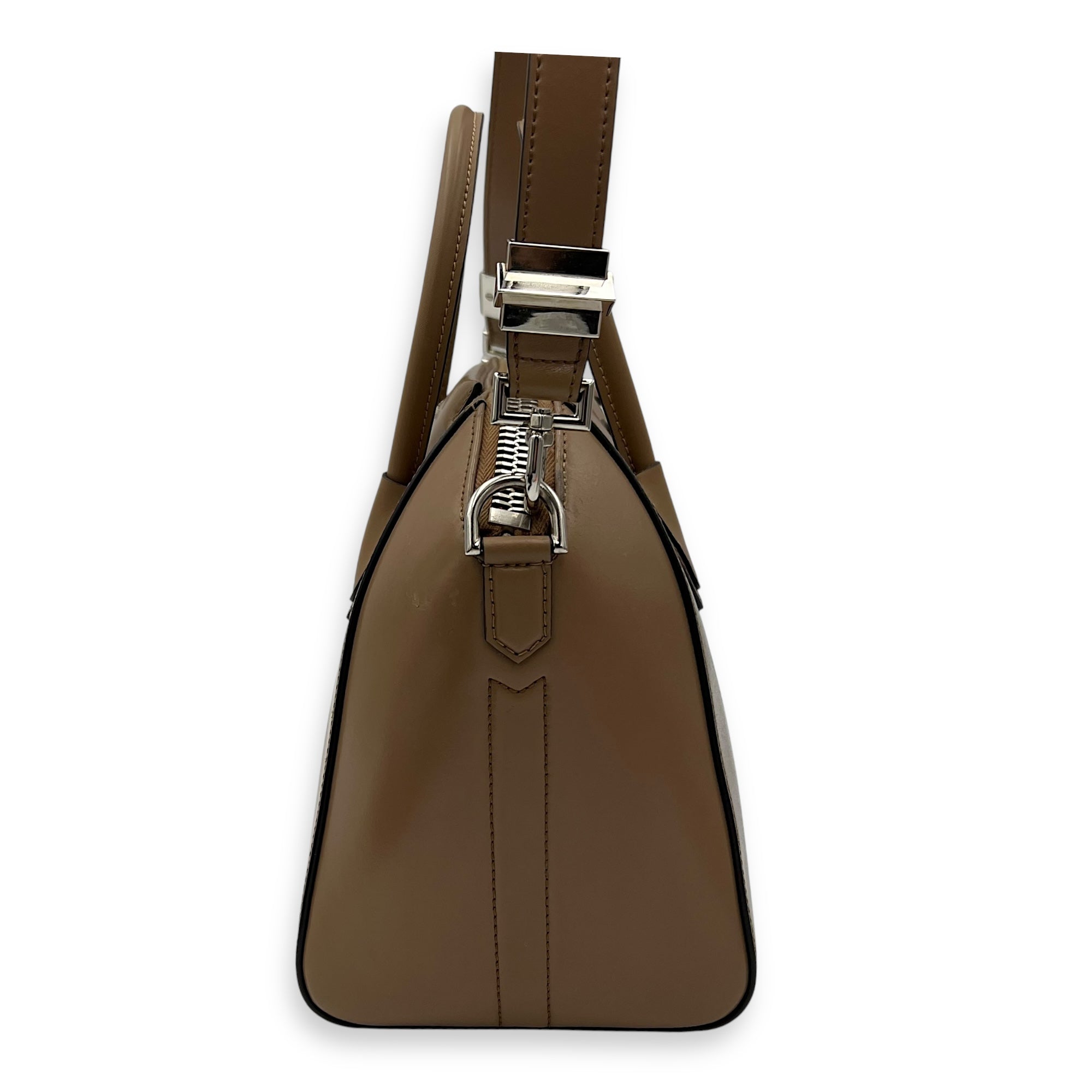 Antigona Beige Top Handle Bag in Calfskin, Silver hardware - Image 5