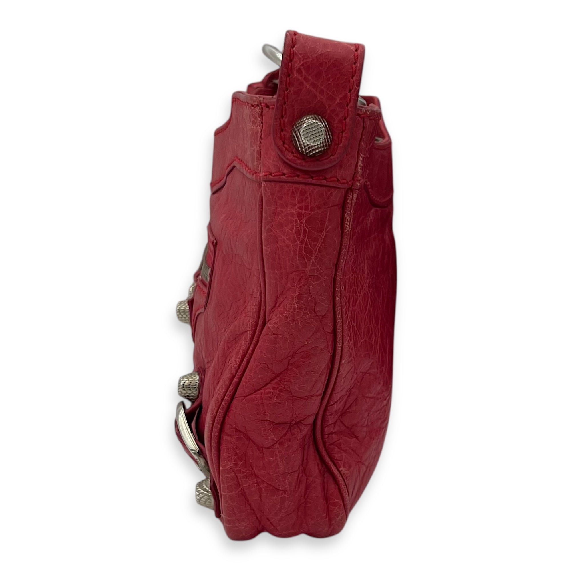 Hip Red Shoulder Bag in Distressed Leather, Silver hardware - Image 4