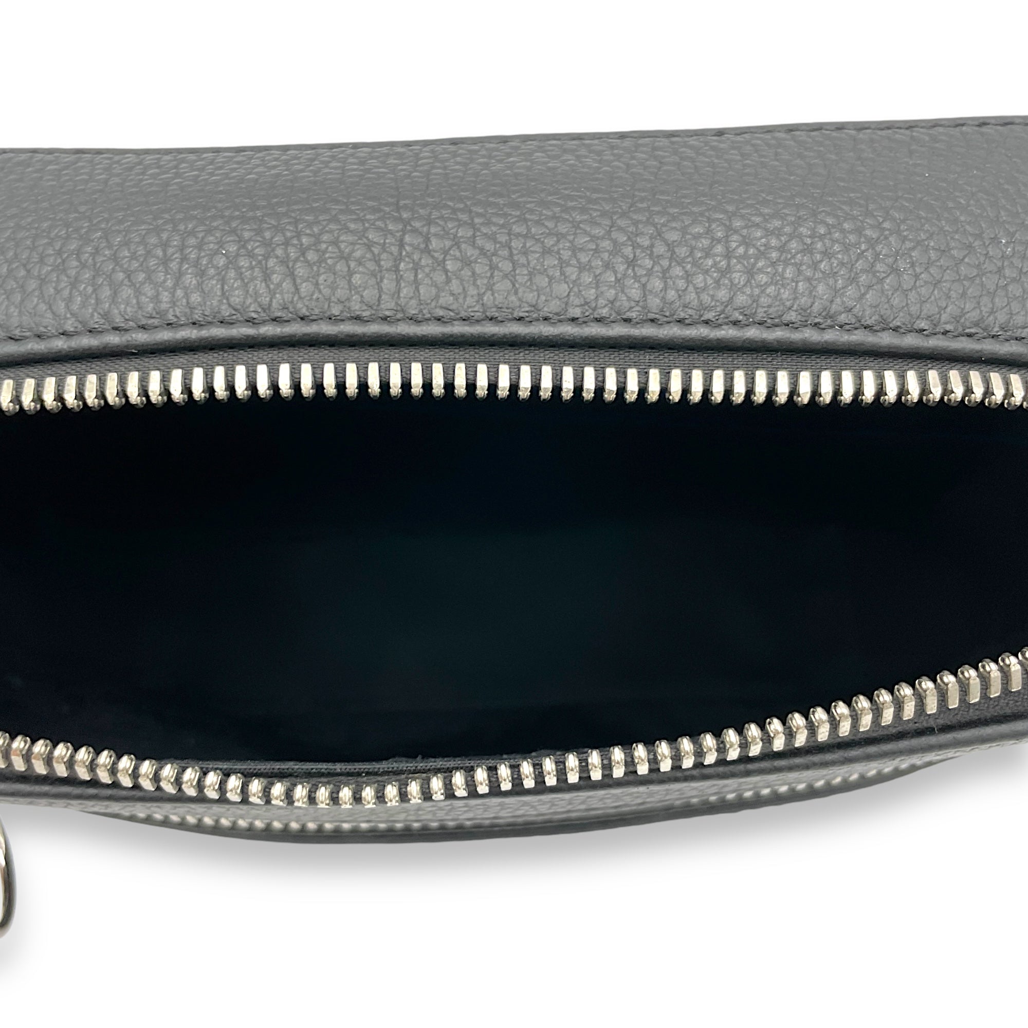 Safari Black Messenger in Calfskin, Silver hardware - Image 12