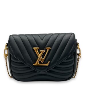New Wave Multi Pochette Black Shoulder Bag in Calfskin, Gold hardware