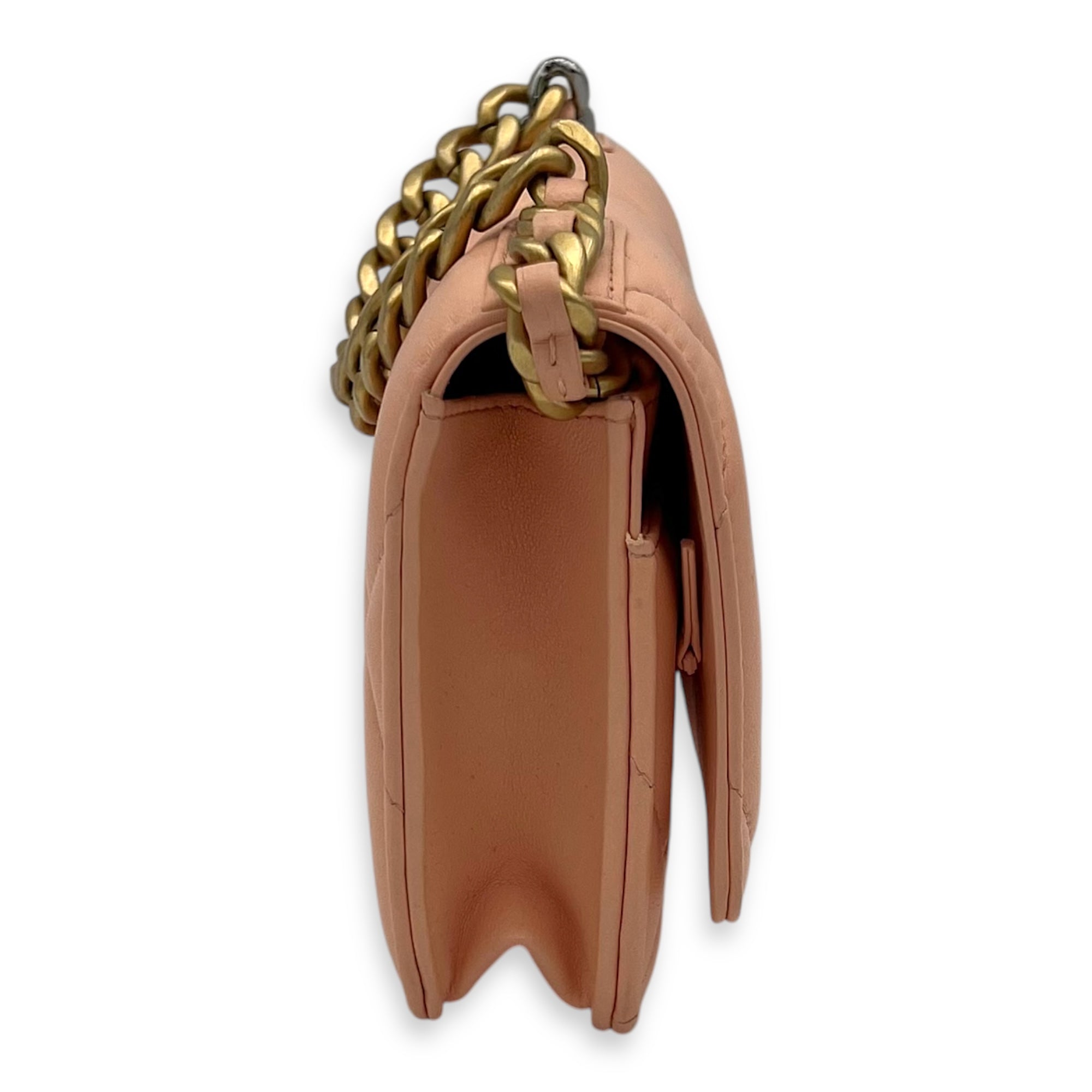 C19 Wallet On Chain Peach in Lambskin, Mixed hardware - Image 5