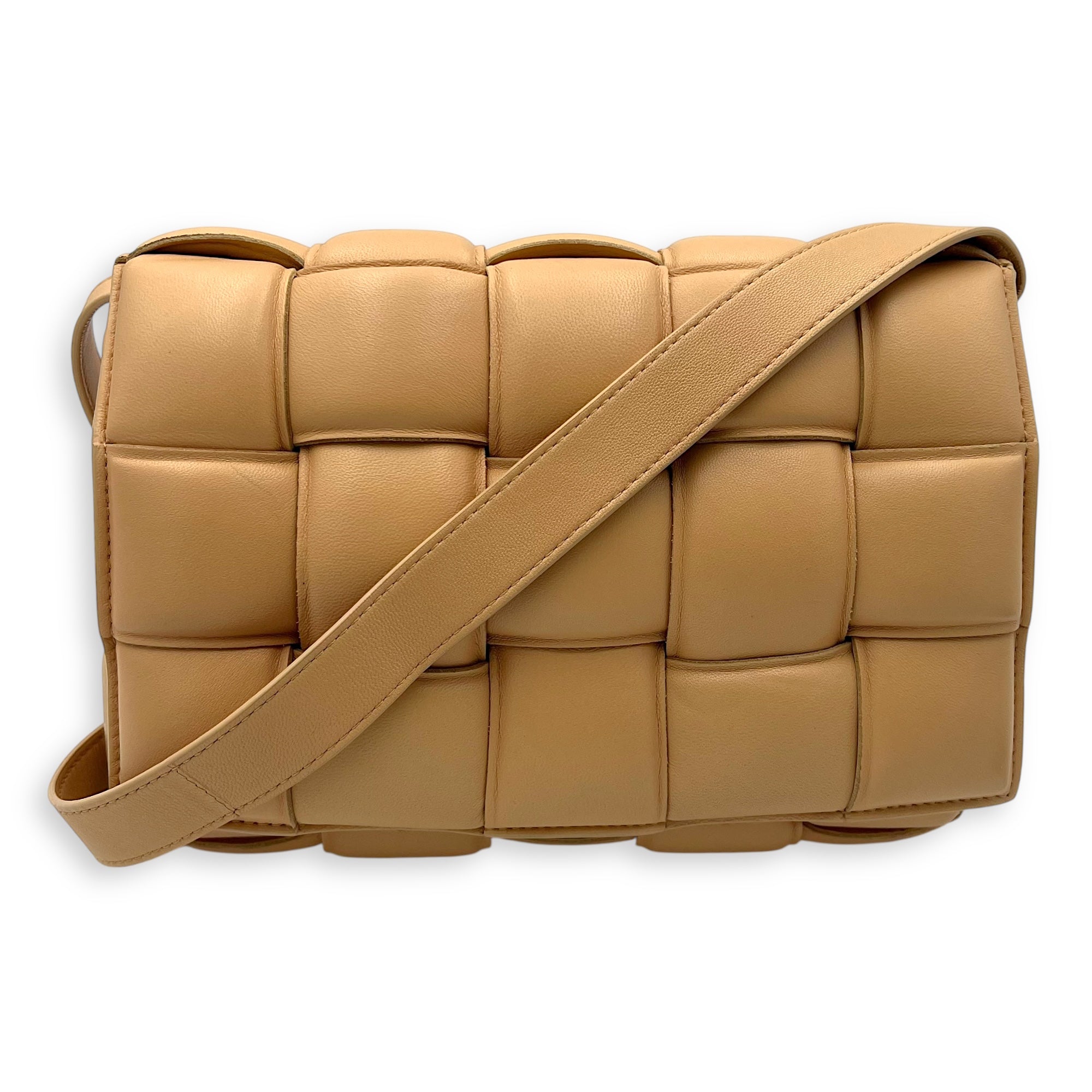 Cassette Shoulder Bag Beige in Lambskin, Gold hardware - Image 13