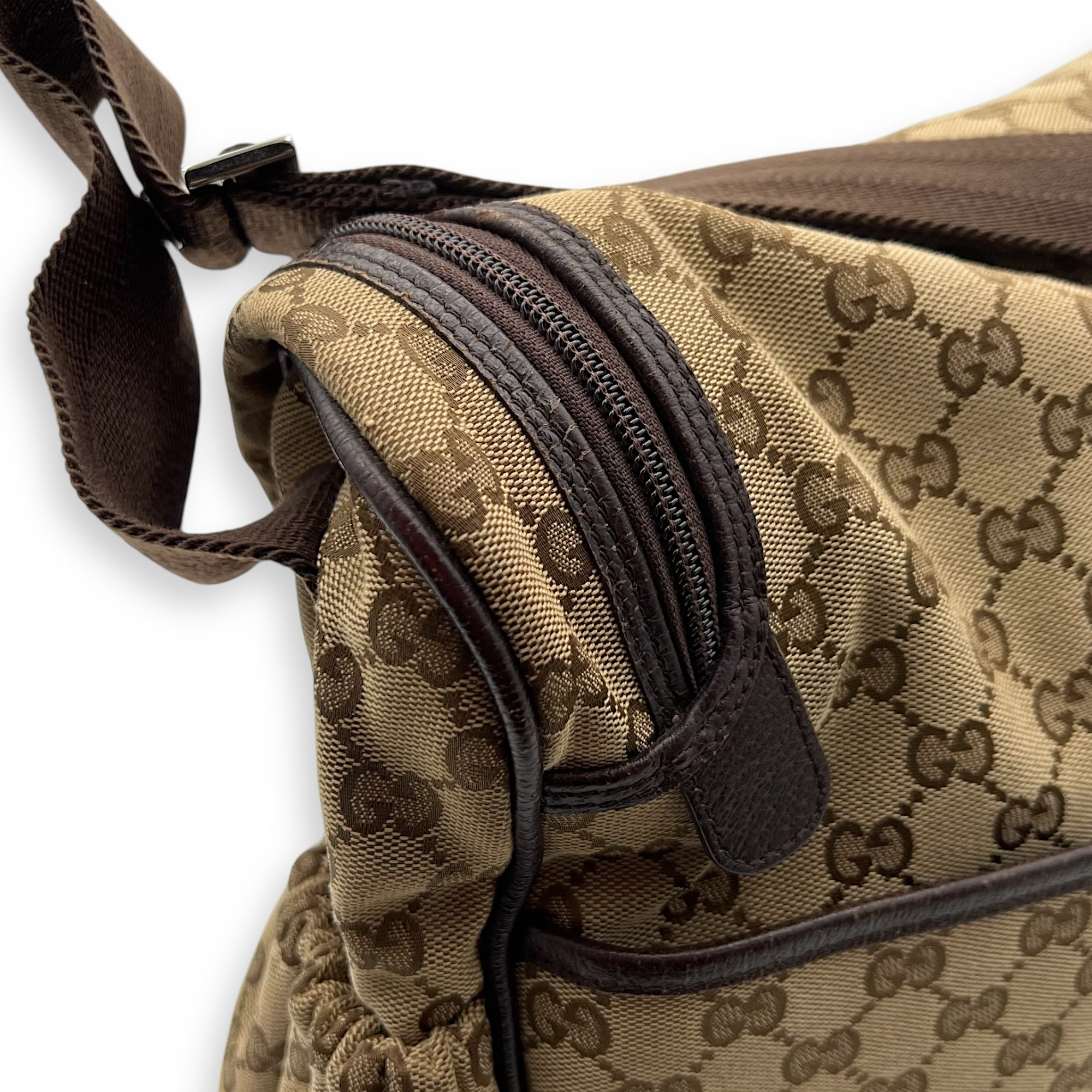 GG Shoulder Bag Brown in Canvas, Silver hardware - Image 17