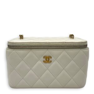 Pearl Crush Vanity Bag White in Lambskin, Gold hardware
