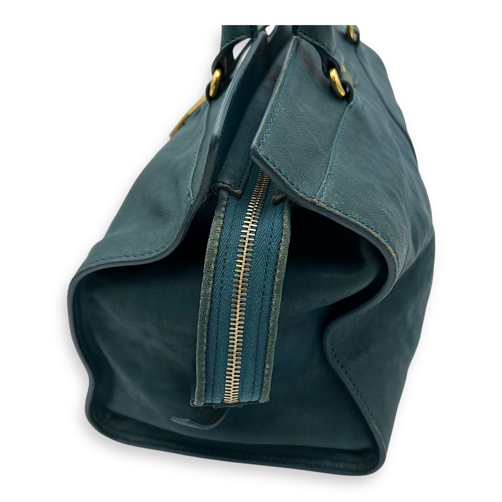 Cabas Chyc Sac Ligne Y Top handle bag in Calfskin, Gold Hardware - Image 10