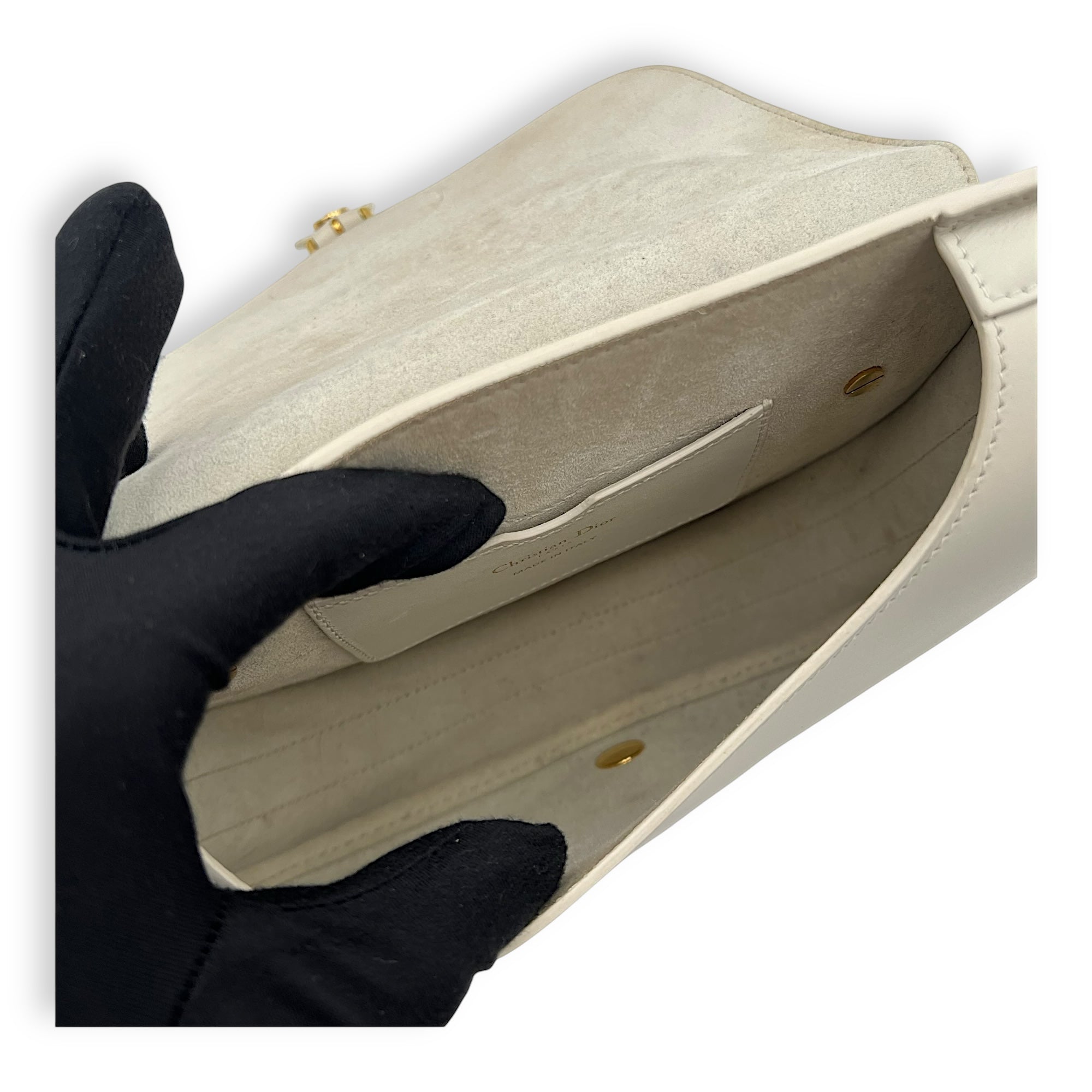 Bobby Medium White Crossbody Bag in Calfskin, Gold hardware - Image 7