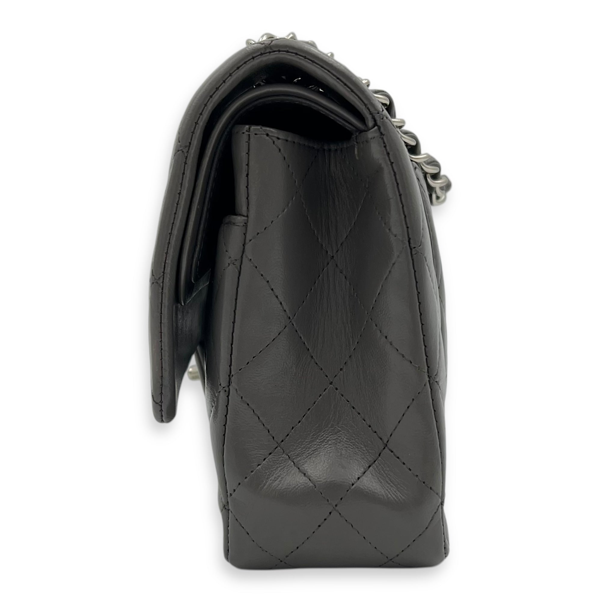 Classic Medium Grey (retouched) Shoulder Bag in Lambskin, Silver hardware - Image 5