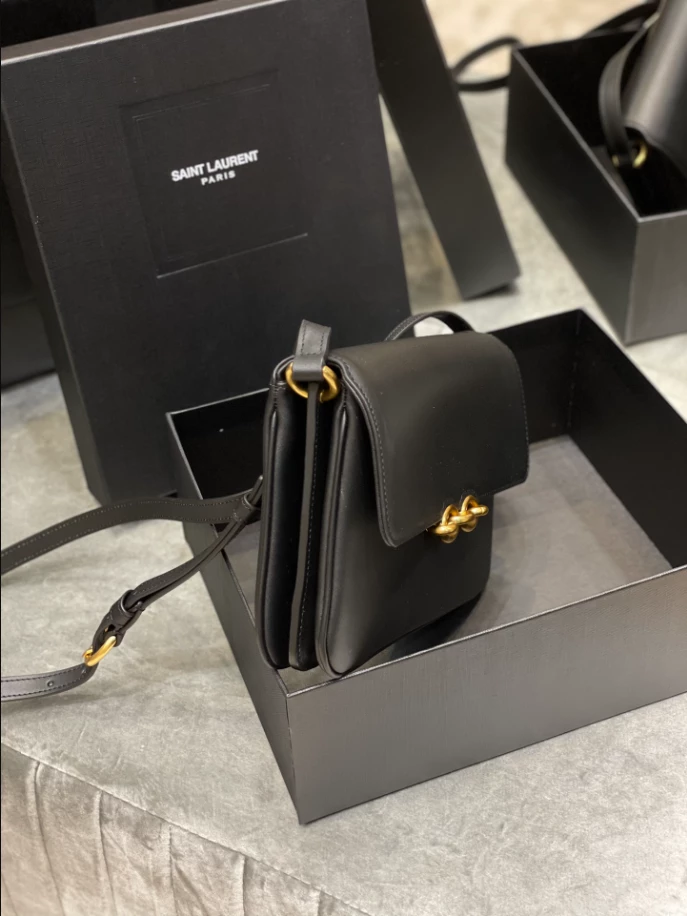 Le Maillon Satchel in Smooth Leather - Image 7