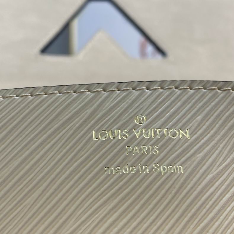 Twist Convertible Epi Leather MM Camel Light - Image 11