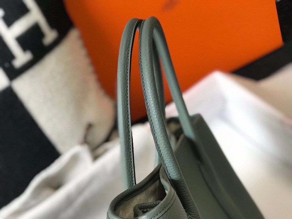 Hermes Garden Party 36 Bag In Vert Amande Clemence Leather - Image 4