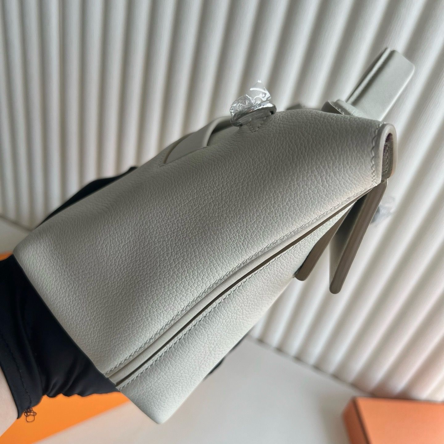 Hermes 24/24 Mini 21 Handmade Bag in Beton Evercolor Leather - Image 6