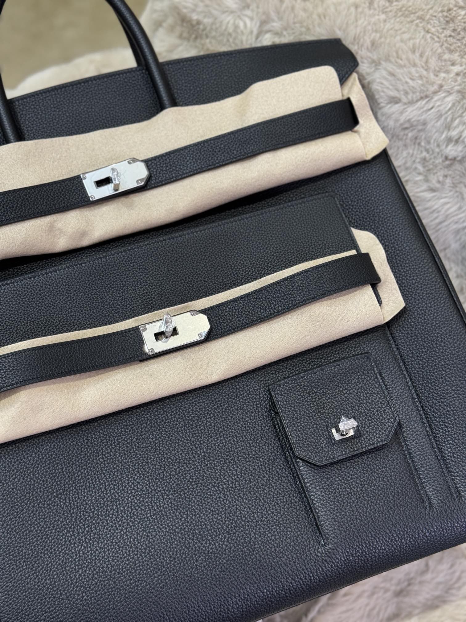 Hermes Birkin HAC 50 Multipockets Bag in Black Clemence Leather - Image 11