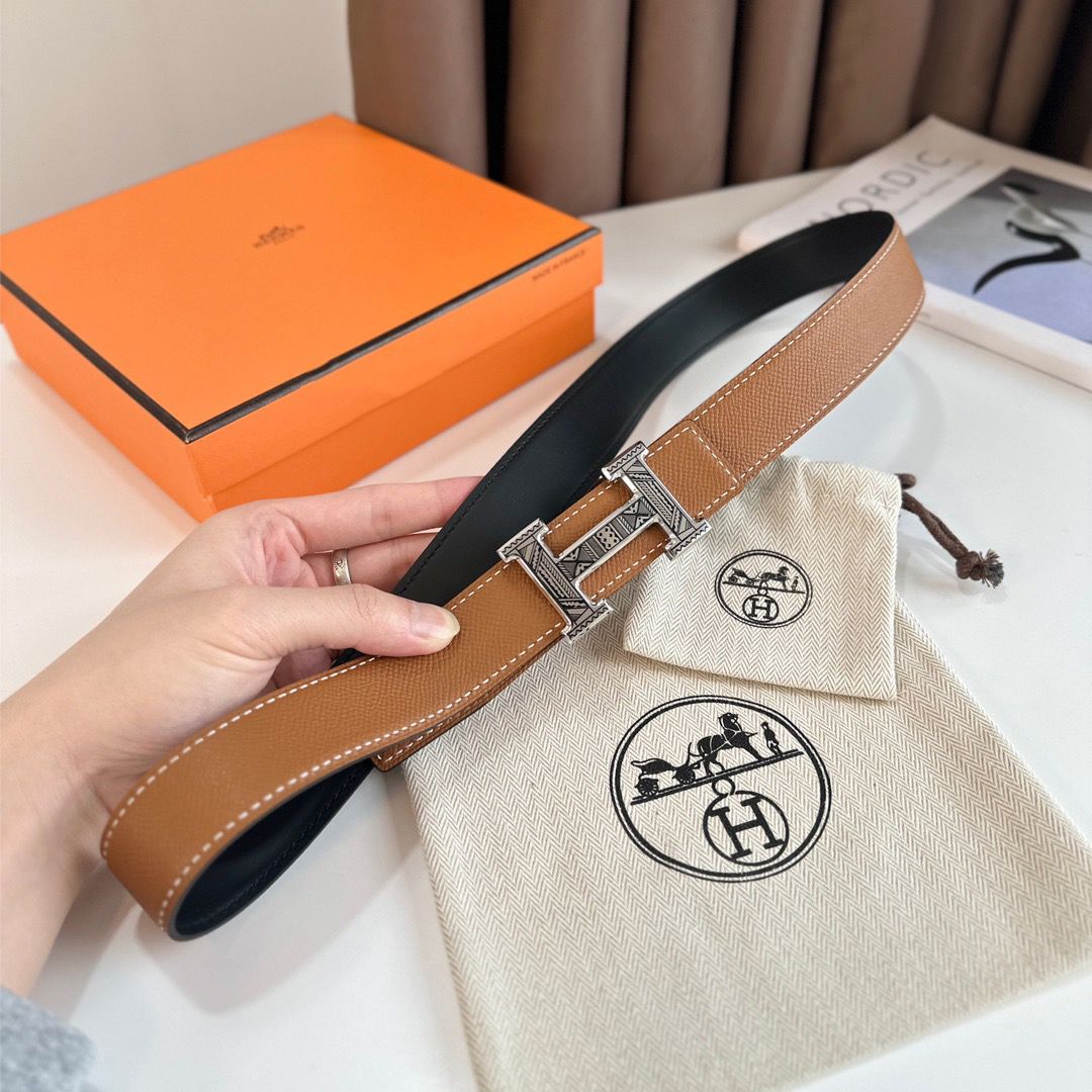 Hermes H Touareg Reversible Belt 32MM in Gold Epsom Leather - Image 5