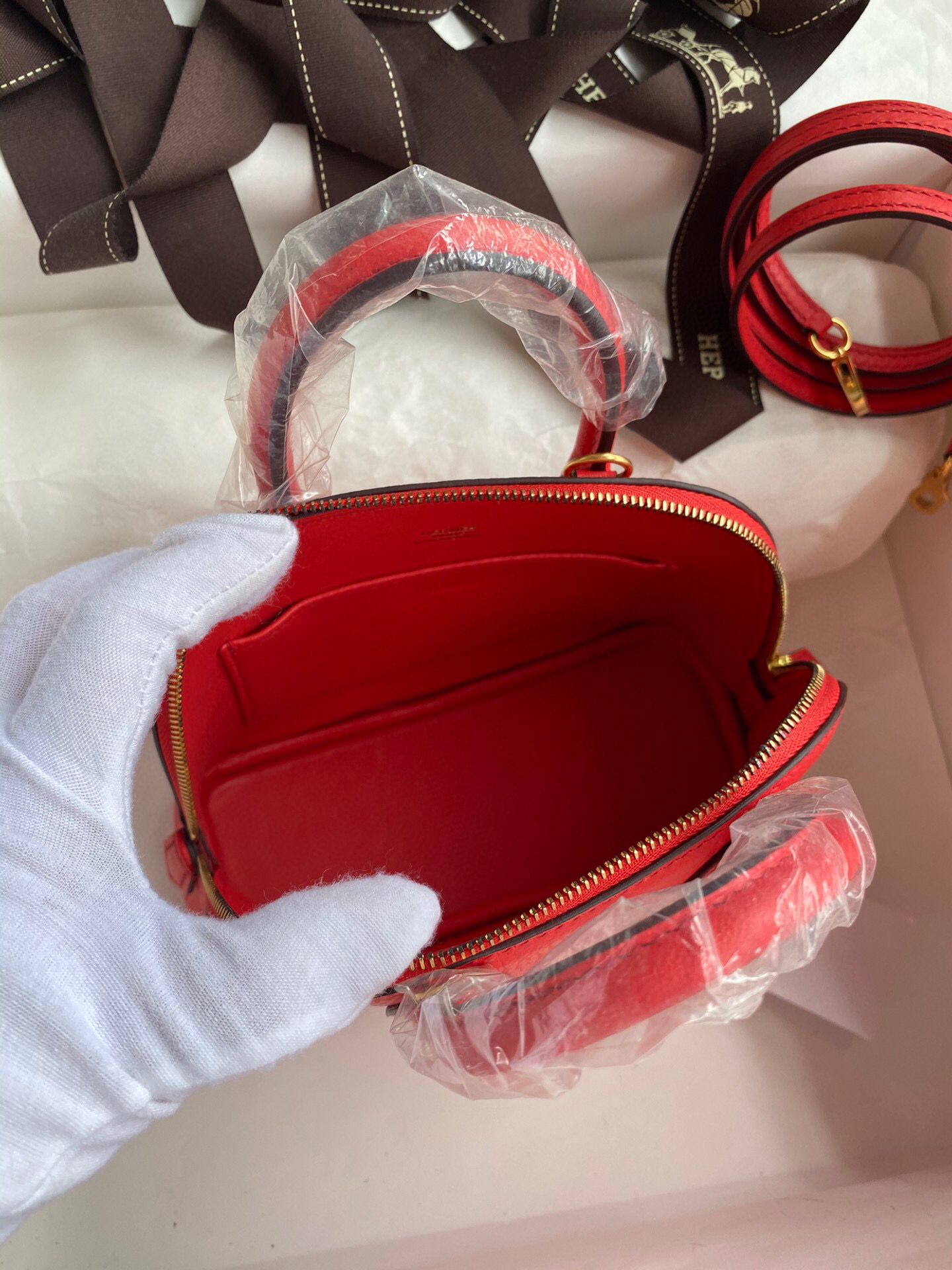 Hermes Bolide 1923 Mini Handmade Bag In Red Chevre Mysore Leather - Image 6