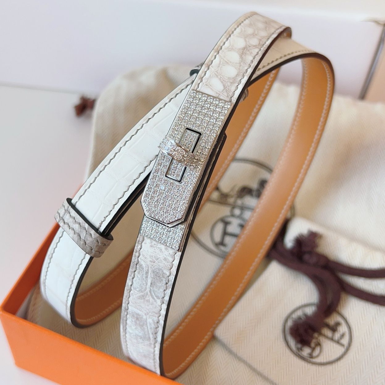Hermes Kelly 18 Diamond Belt in Himalaya Niloticus Crocodile Leather