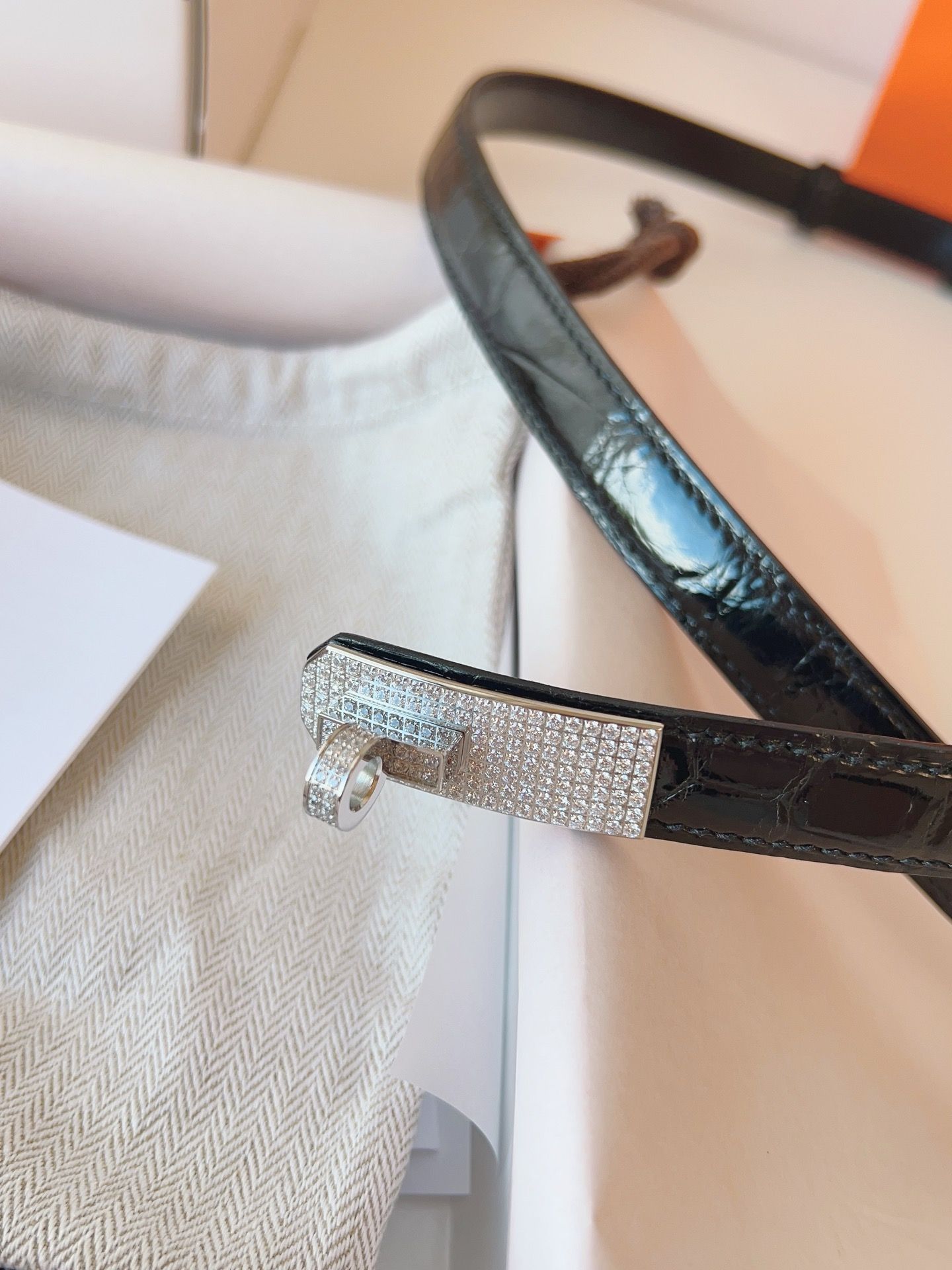 Hermes Kelly 18 Diamond Belt in Black Shiny Alligator Leather - Image 7