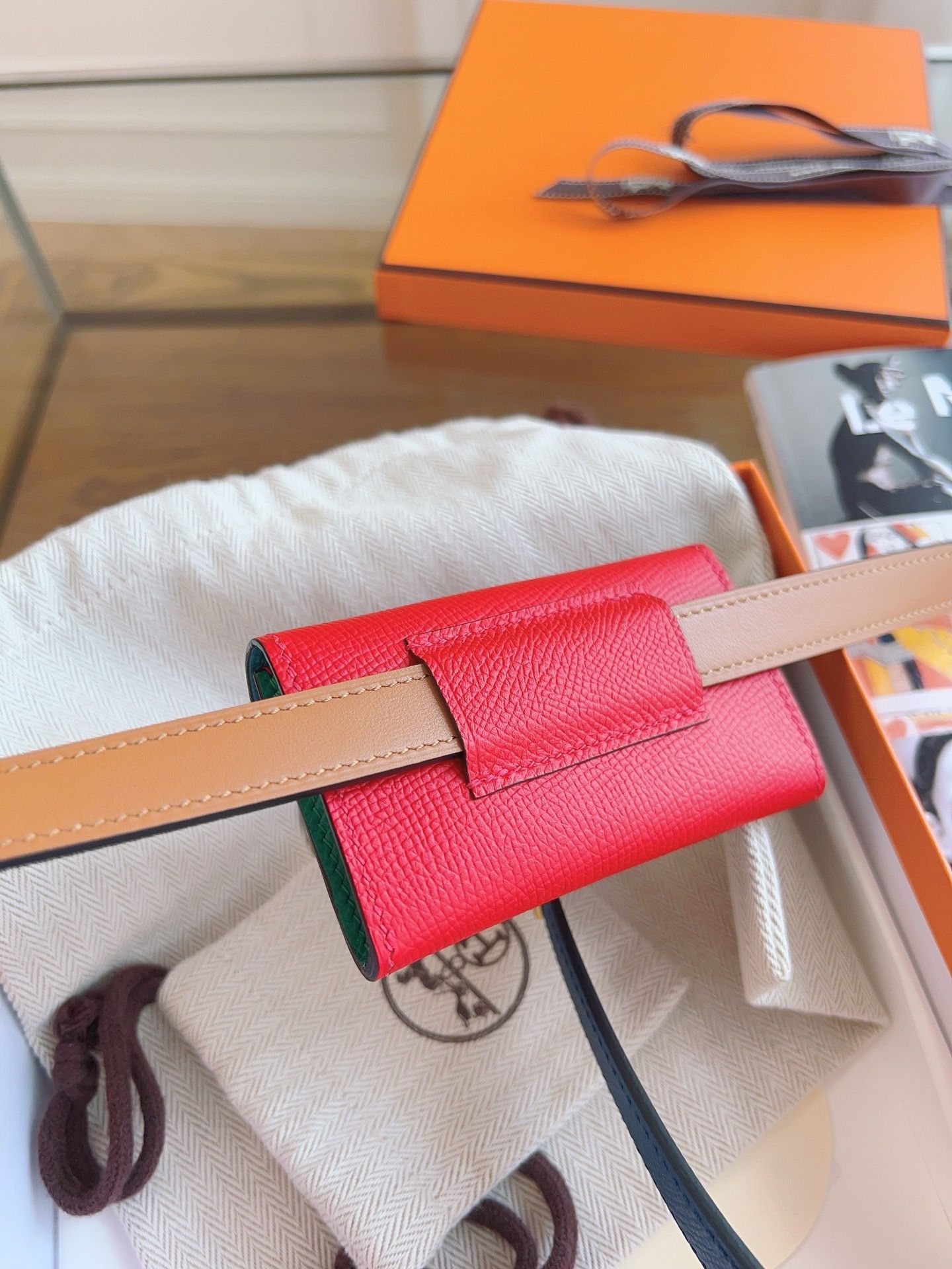 Hermes Kelly Pocket 18 Belt in Cobalt and Red Epsom Calfkin - Image 6