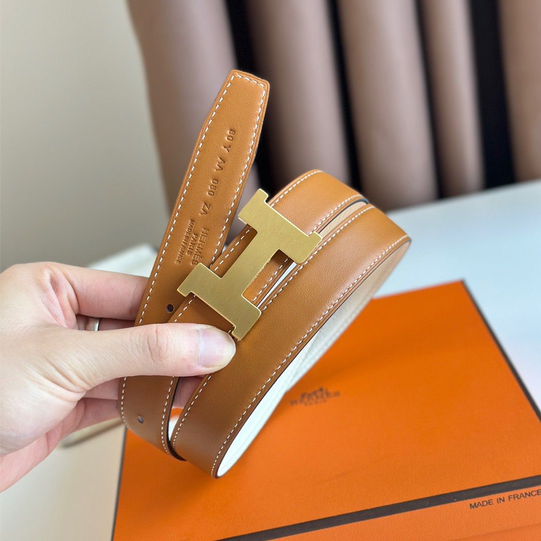 Hermes Mini Constance 24mm Belt in White Epsom Leather and Gold Swift Leather - Image 8