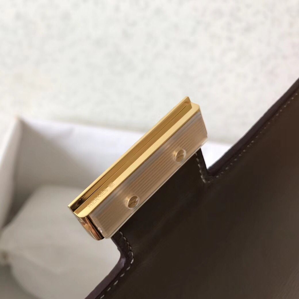 Hermes Constance 24 Handmade Bag In Taupe Epsom Leathe - Image 4